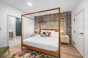 1 間睡房、書桌、熨斗/熨衫板、Wi-Fi