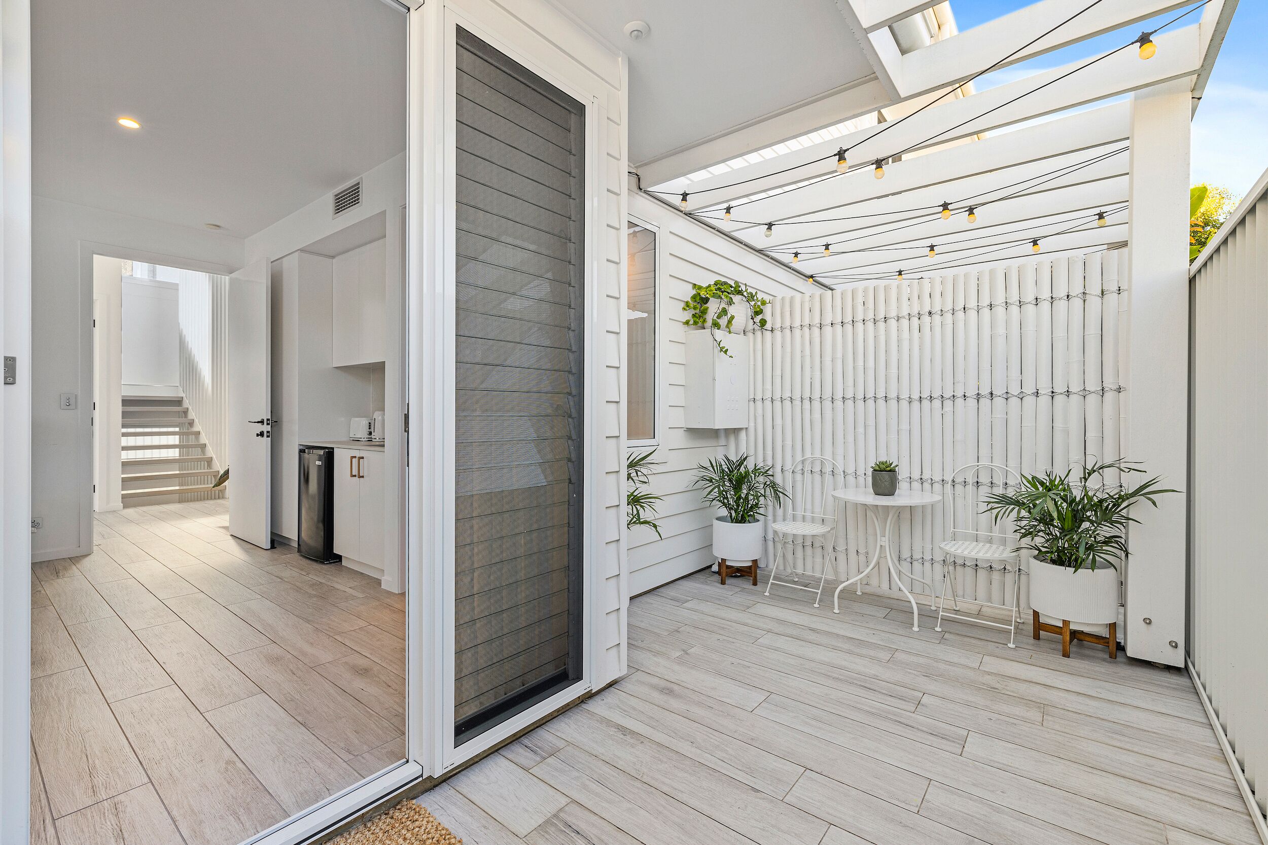 House, 4 Bedrooms, Beachside | Terrace/patio