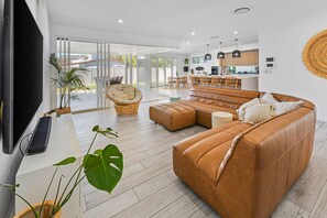 House, 4 Bedrooms, Beachside | Living area | Flat-screen TV