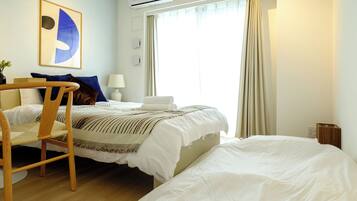 Basic Room, Non Smoking, Kitchen (1001) | Individually decorated, individually furnished, iron/ironing board