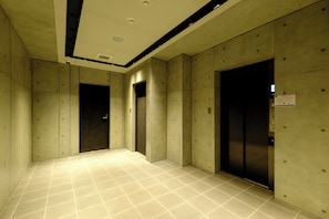 Elevator