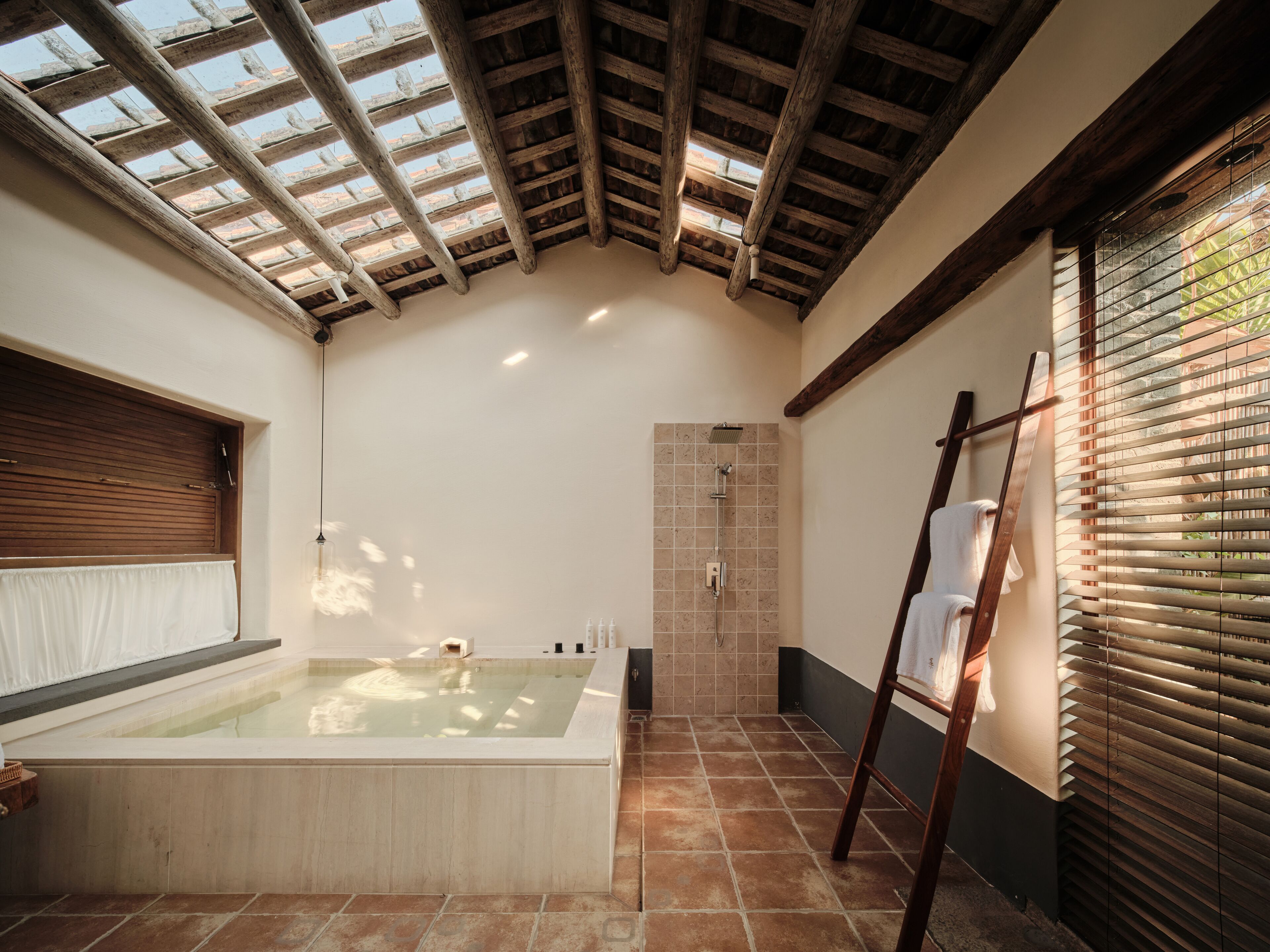 Family Studio Suite