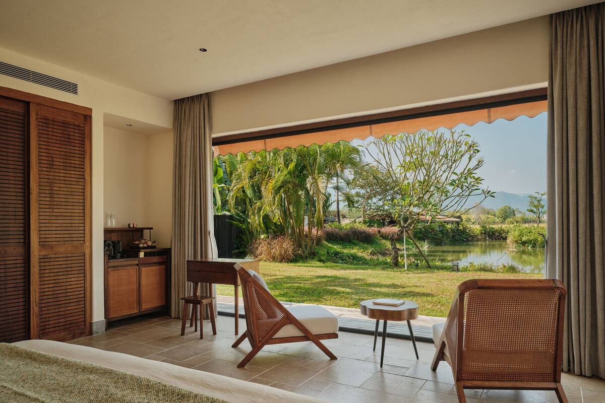 Suite monolocale Luxury | Area soggiorno | Libri