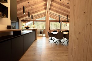 Dining - Fewo Jenner, 1-4 Pers , 89 m², 1sz, Wsz, Du/wc, Bk (Bischofswiesen)
