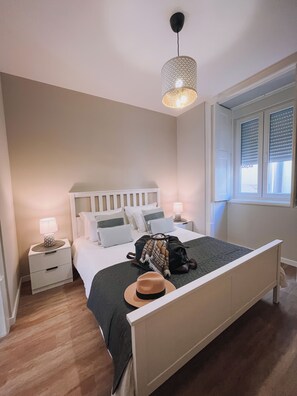 1 chambre, fer et planche Ă repasser, Wi-Fi, draps fournis