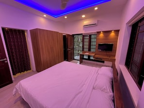 1 chambre, fer et planche Ă repasser, Wi-Fi, literie fournie