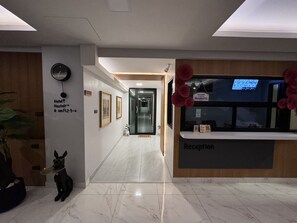 Shared Dormitory, Mixed Dorm, Non Smoking - OYO 75495 Ratchadadome Hostel Bangkok (Bangkok)