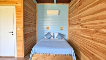 家庭平房, 花园景观 | 浴室 | 淋浴设施、吹风机、毛巾、肥皂