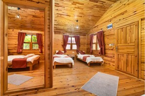 Family Bungalow | Minibar, free WiFi, bed sheets