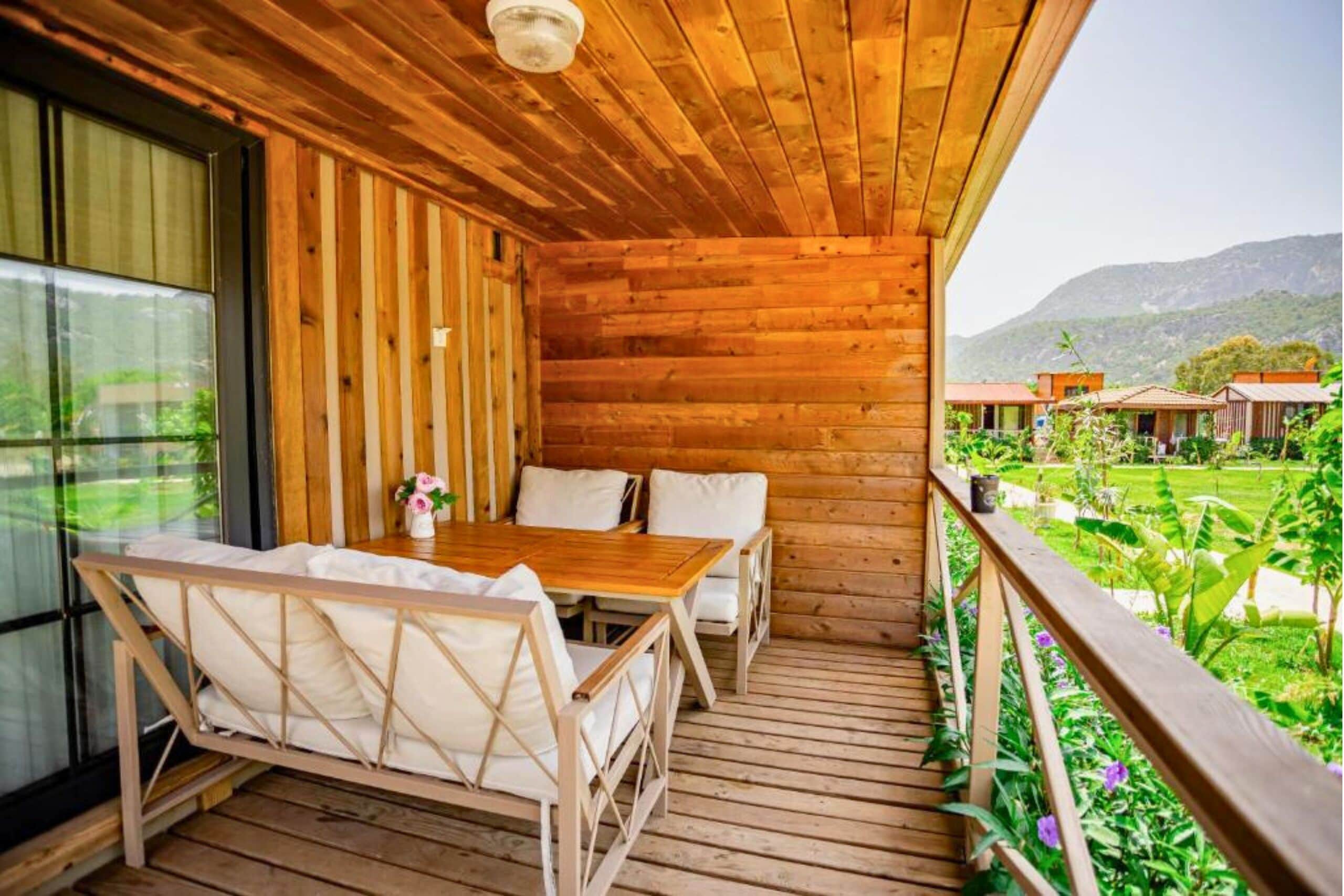 Basic-værelse - terrasse - bjergudsigt | Terrasse/gårdhave