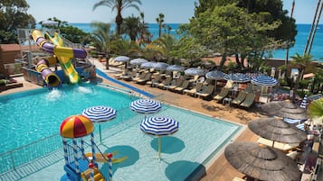 Indoor pool, 3 outdoor pools, pool umbrellas, sun loungers