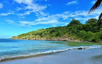 Namaskara by the Beach - Tropical Beachfront Villa Retreat