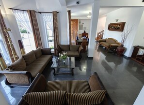 Living area - Cloud Nine Retreat (Nuwara Eliya)