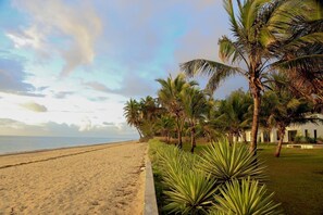Vila Mewah | Pemandangan pantai/laut