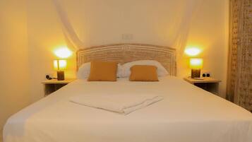 Luxury Villa | 2 bedrooms, iron/ironing board, free WiFi