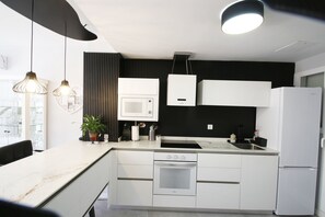 Fridge, microwave, oven, dishwasher