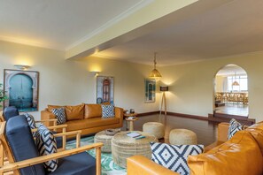 Executive Townhome, Balcony, River View | Living area - Riverside Tropical oasis 4bedroom (Nairobi)