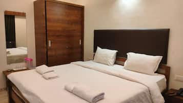 Deluxe Double Room | Free WiFi