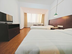 Iron/ironing board, free WiFi, bed sheets - Xinghua Hotel (Shenzhen)