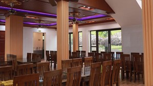 Restaurant - Puluong Anh Thanh Resort & Spa (Pu Luong)