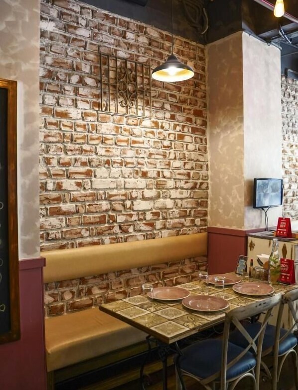 Dining - BNGV Mystic Premier (Bengaluru)
