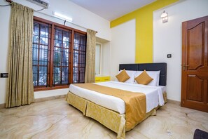 Luxury Apartment | 3 bedrooms, soundproofing, iron/ironing board, free WiFi - SS Mystic Apartotel (Bengaluru)