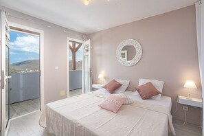 4 chambres, fer et planche à repasser, Wi-Fi gratuit, draps fournis