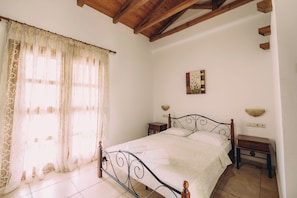 1 chambre, Wi-Fi gratuit, draps fournis
