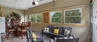 Lake Views | Cayuga Wine Trail | Hot Tub | FLX