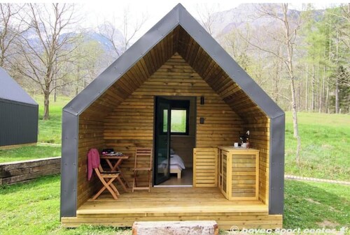 Hiška Fratarica - Glamping Resort Bovec