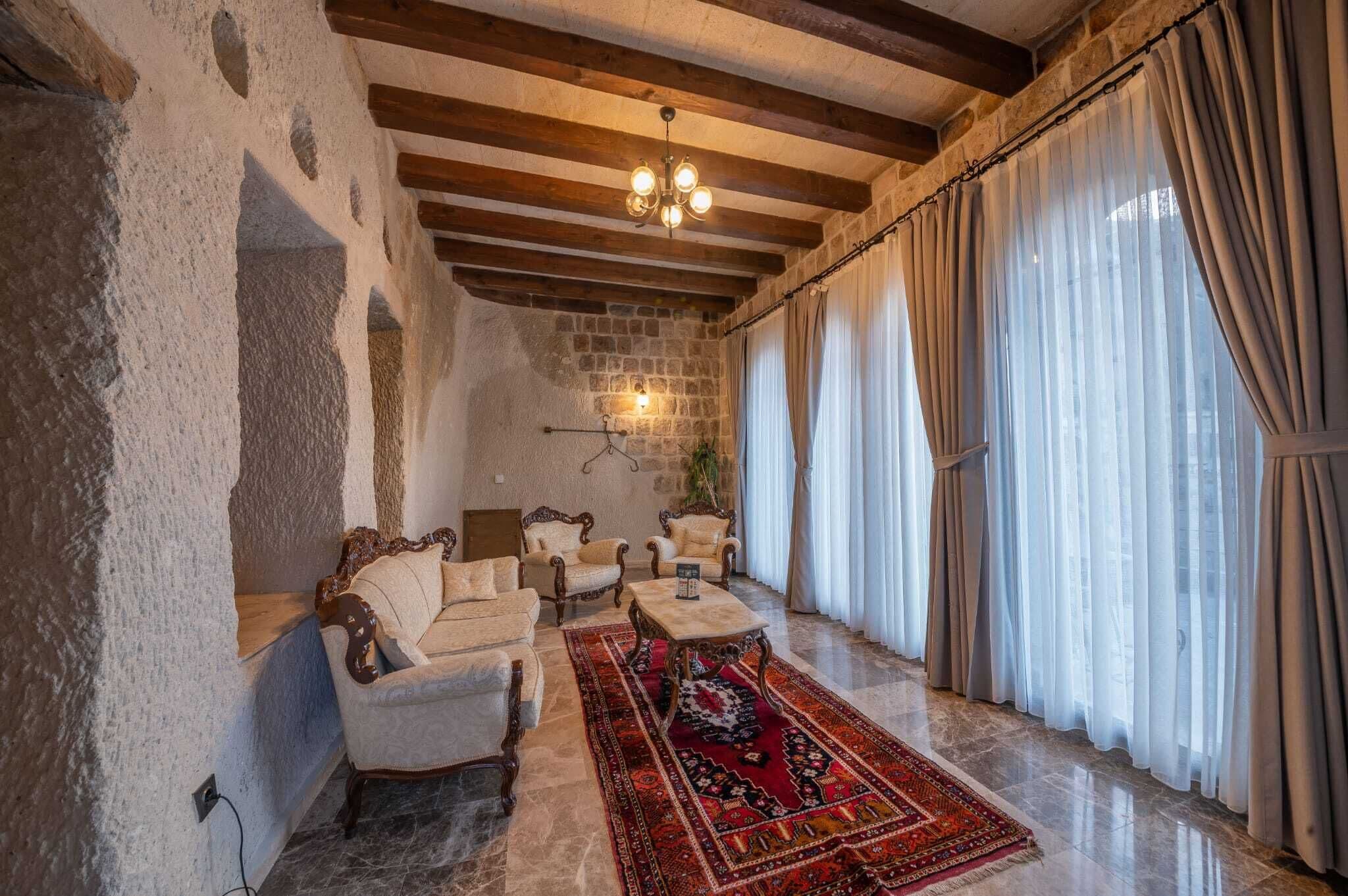 Photo - Majestic Cave House