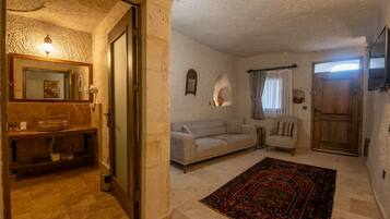 Elite Room | Ruang tamu | TV, lantai dipanaskan