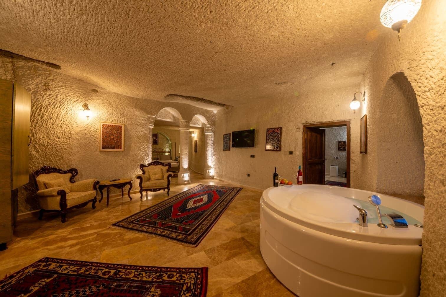 Photo - Majestic Cave House