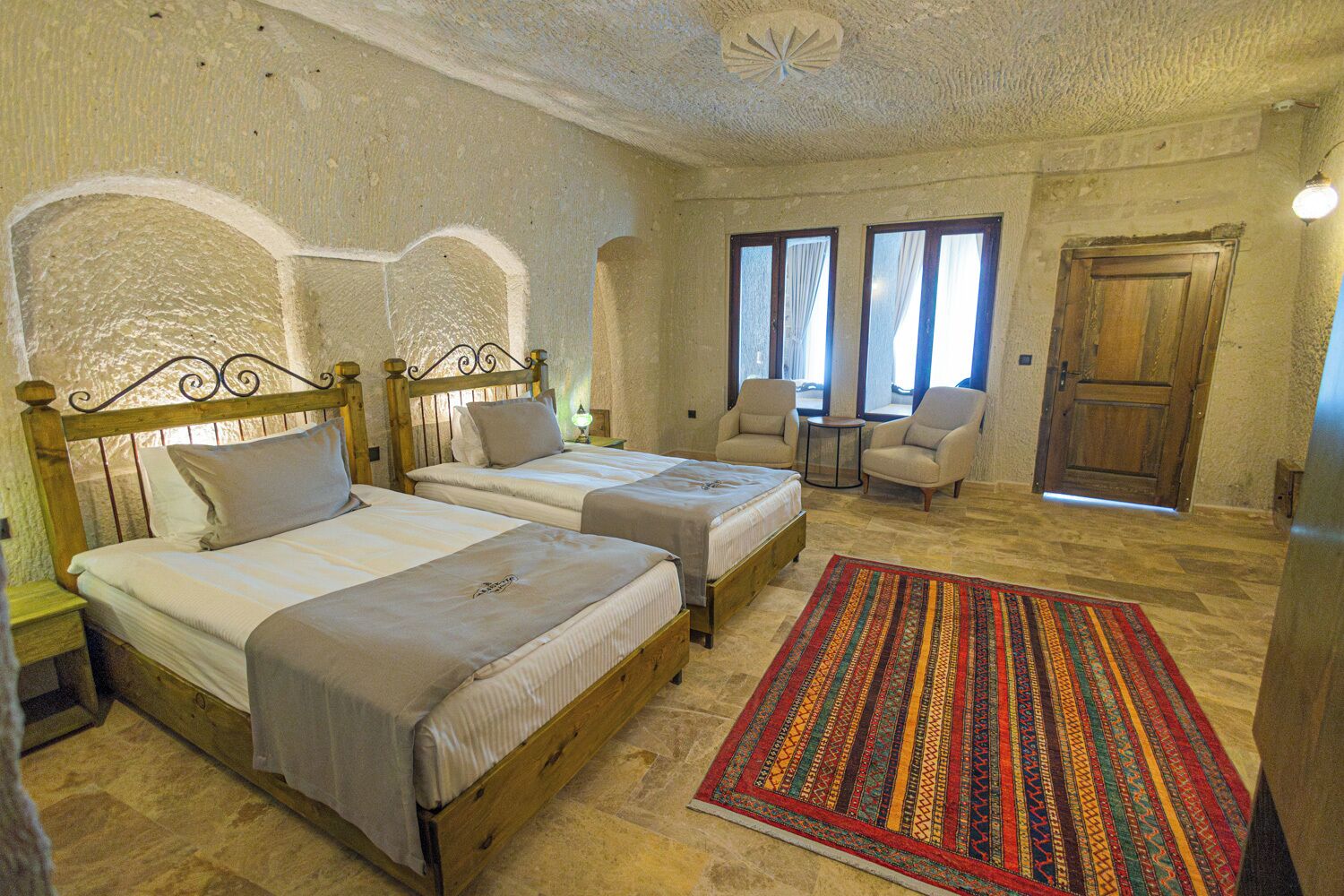 Family Room | Individually decorated, individually furnished, desk, laptop workspace