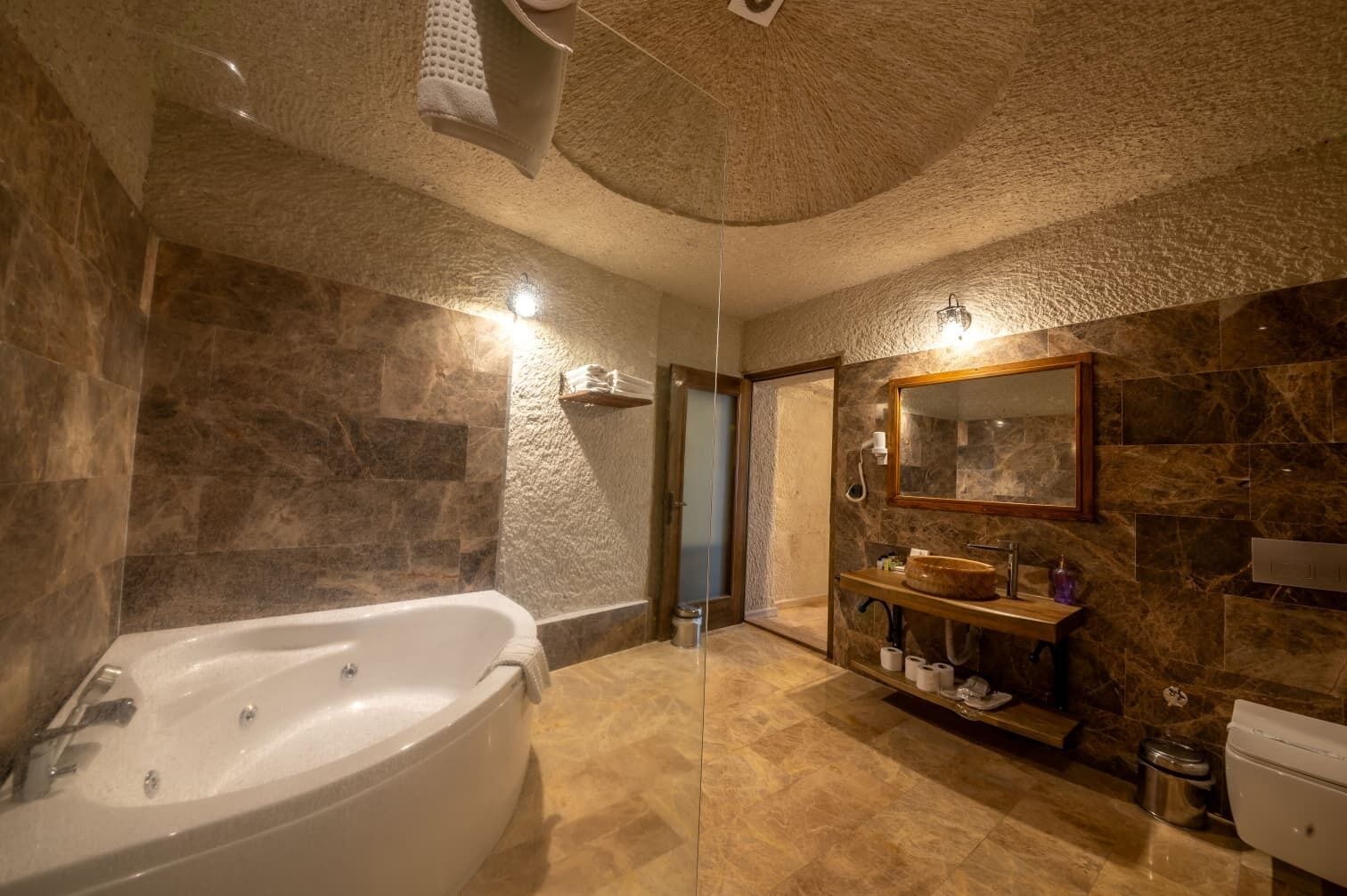 Photo - Majestic Cave House