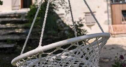 Belle Maison de Vacances Avec Piscine au CĆur de la VallĂ©e de la Dordogne