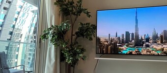 Apartment in Down Town 12 mins walking to Dubai mall & Burj Khalifa