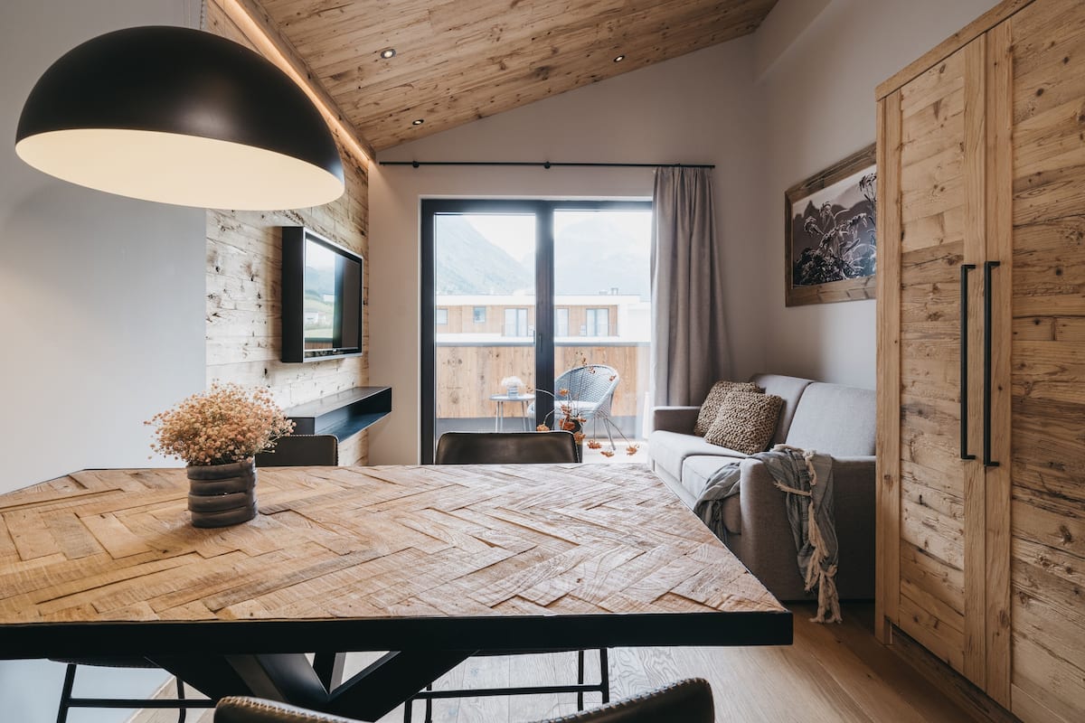 Two-room Superior Apartment | Living area | 24-inch TV with cable channels