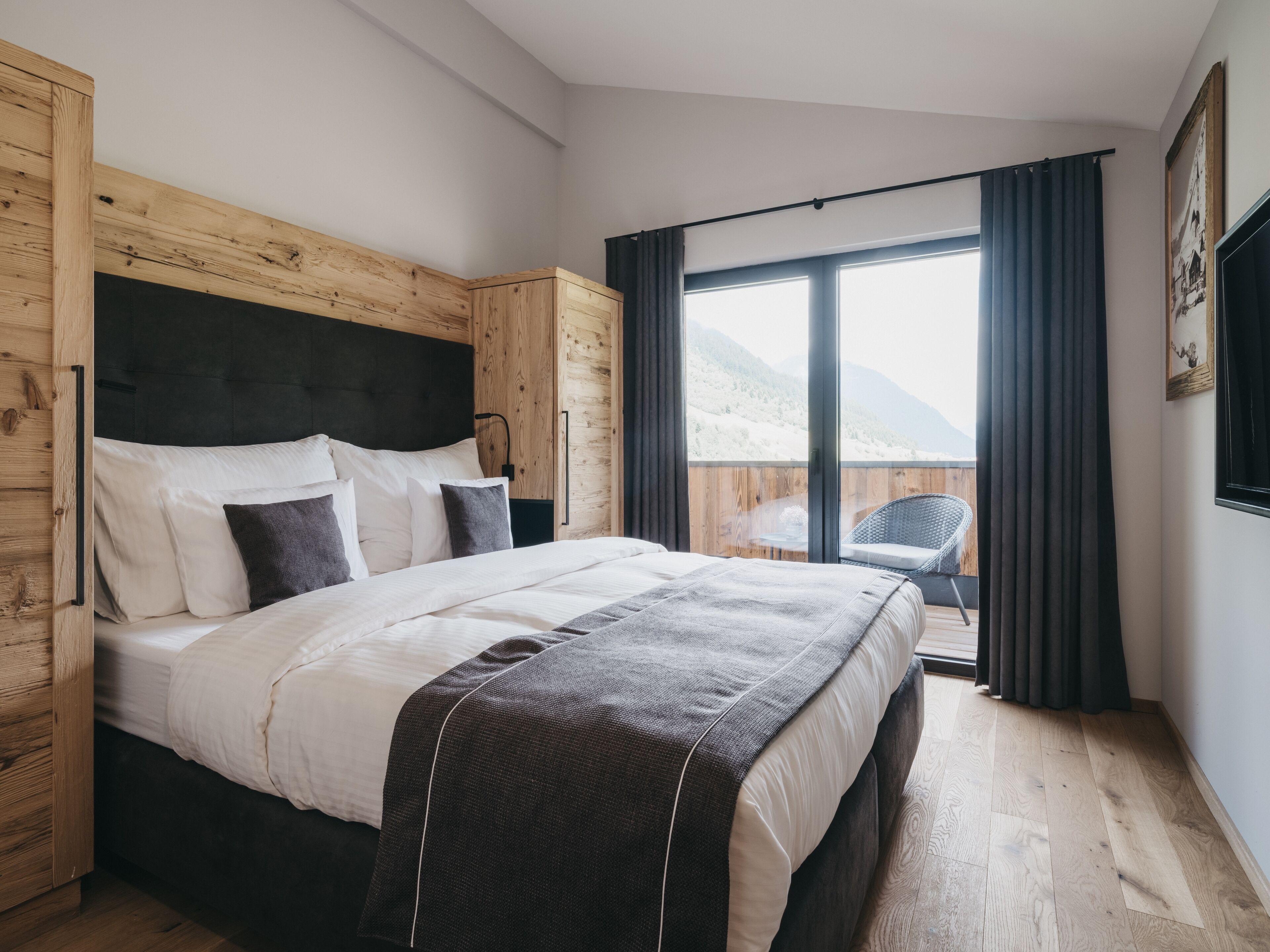 Three-room standard apartment