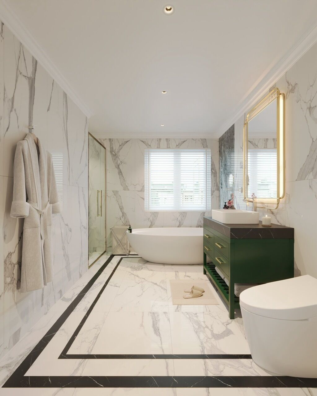 Een moderne badkamer met een marmeren vloer, een vrijstaand bad, een wastafel met spiegel en een badjas hangend aan de muur.