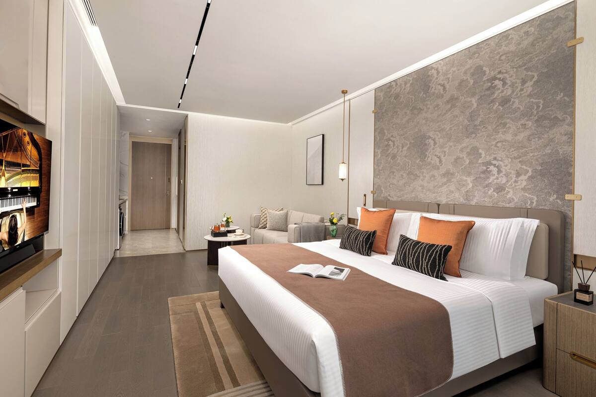 Studio Executive | Bộ đồ giường cao cấp, chăn bông, két bảo mật tại phòng 