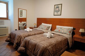 6 chambres, Wi-Fi, draps fournis