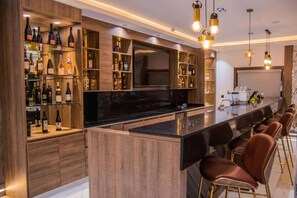2 bars