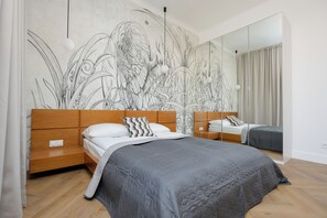 Apartment, 1 Bedroom, Kitchen | 1 bedroom, individually furnished, free WiFi, bed sheets - Apartment in the Old City by Renters (Warsaw)