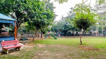 Apartment, Accessible, Smoking | 2 bedrooms, Internet