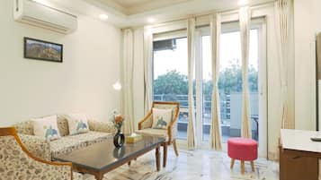 Apartment, Accessible | 2 bedrooms, Internet