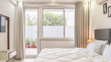 Apartment, Accessible | 2 bedrooms, Internet