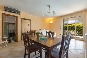 Villa | Dining room - 3945 Villa Ko by Barbarhouse (Otranto)