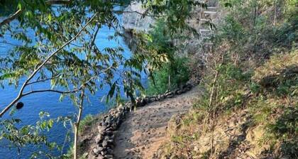 RiverHill - Entire river front property
