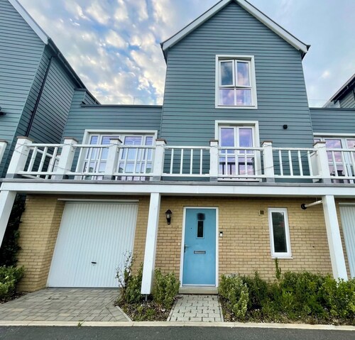 BEAULIEU PARK - SLEEPS 10 - CHELMSFORD